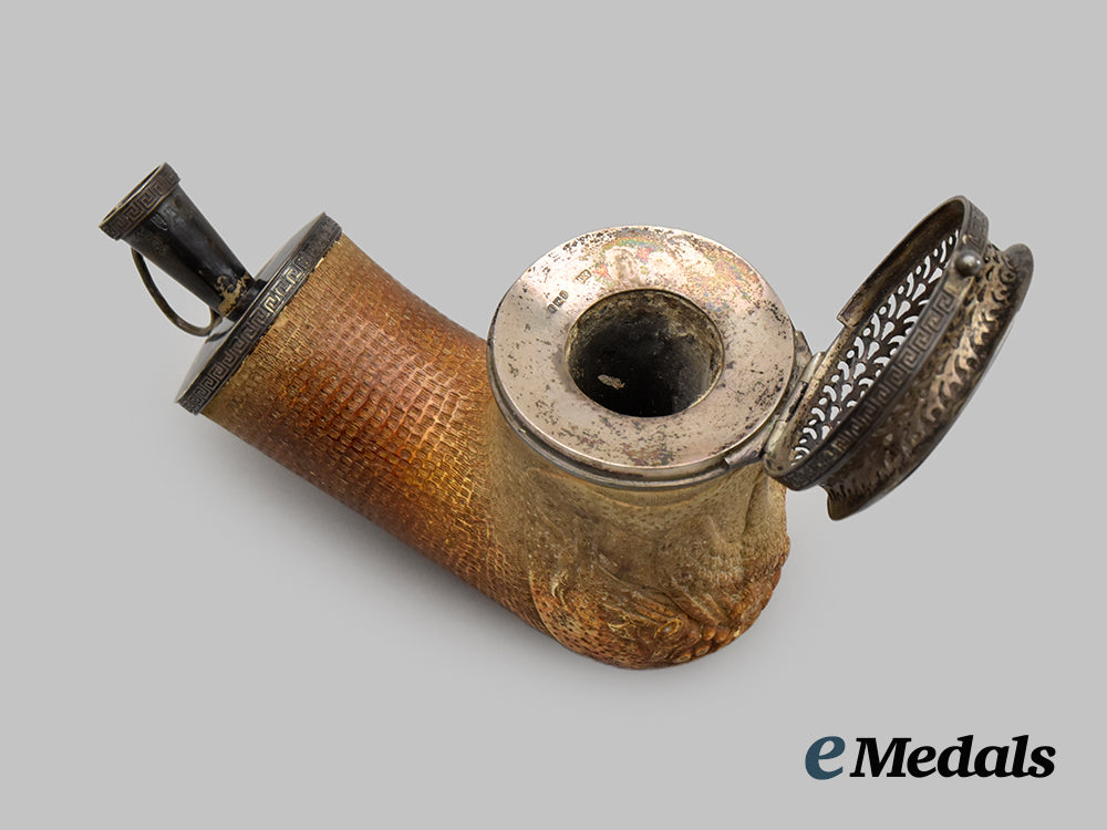 france,_kingdom._a_carved_meerschaum_pipe_with_silver_mountings,_by_e._w,_c.1825___m_n_c4793(3)