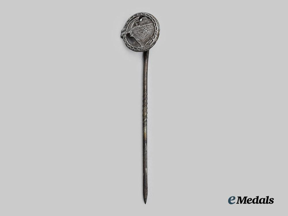 germany,_wehrmacht._a_pair_of_service_awards,_late-_war_examples___m_n_c4805