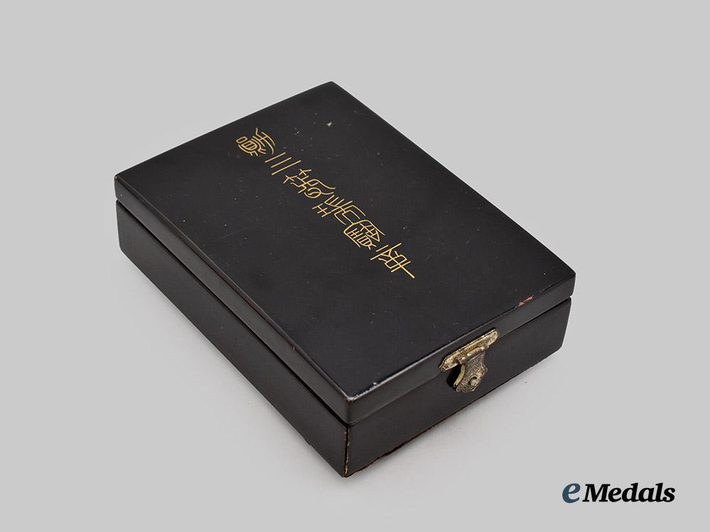 japan,_empire._an_order_of_the_sacred_treasure,_i_i_i_class_commander_with_case___m_n_c4831