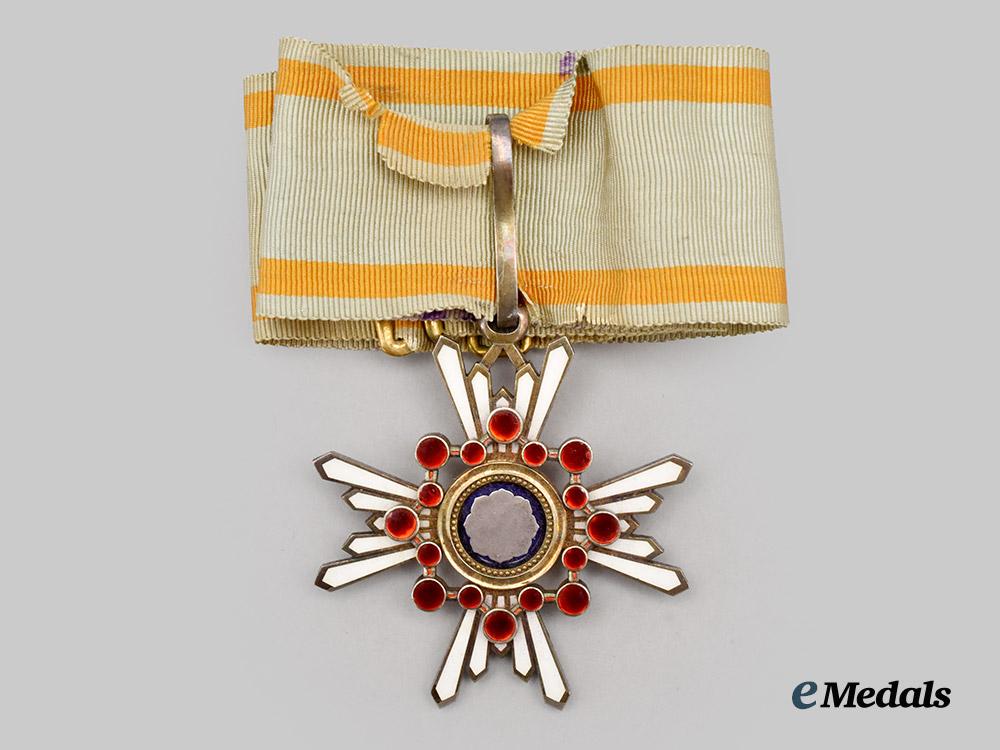 japan,_empire._an_order_of_the_sacred_treasure,_i_i_i_class_commander_with_case___m_n_c4833