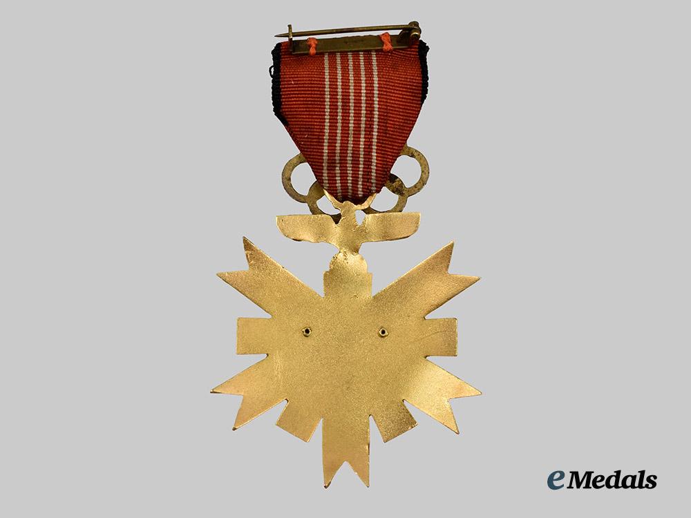 germany,_third_reich._a_rare_olympic_games_decoration,_i_i_class_with_visitor’s_badge,_by_godet___m_n_c4839-_recovered