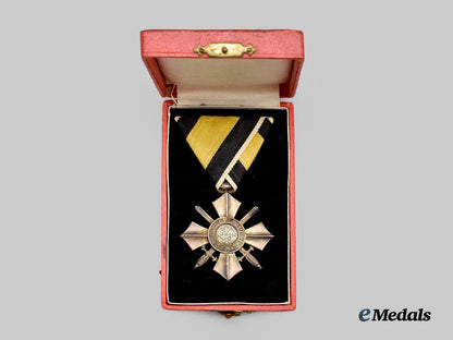 bulgaria,_kingdom._an_order_of_military_merit,_sixth_class_in_case___m_n_c4841