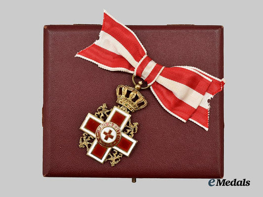 netherlands,_kingdom._a_red_cross_of_merit,_for_ladies,_in_case___m_n_c4893