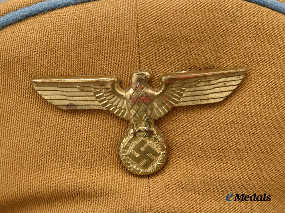 germany,_n_s_d_a_p._a_political_leader’s_visor_cap,_orts-_level___m_n_c4960