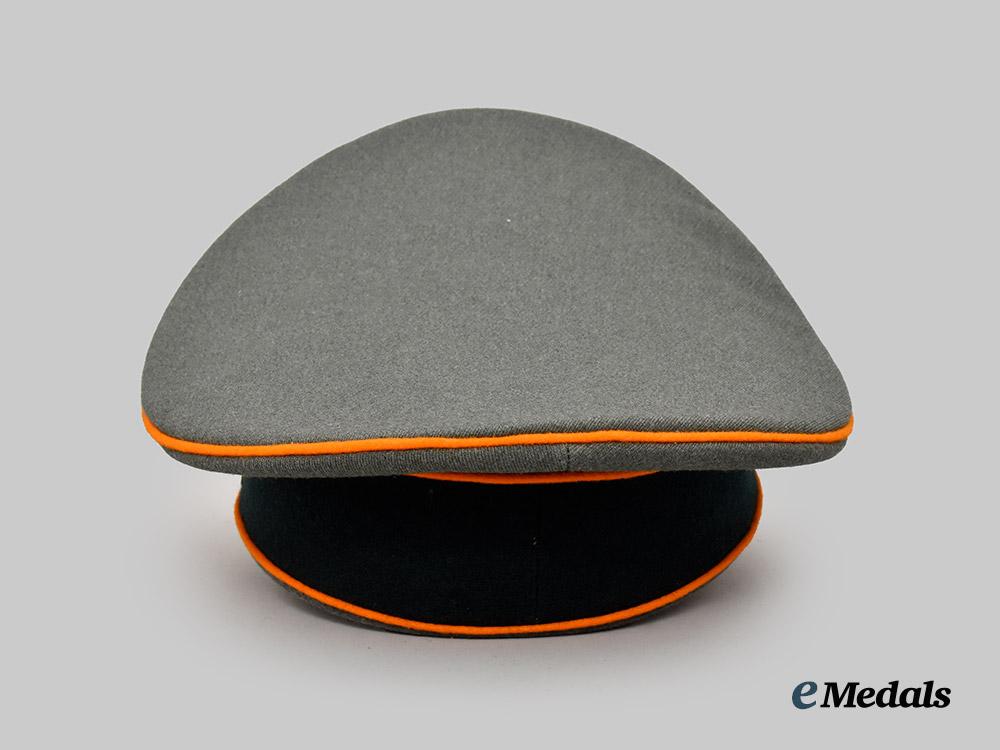 germany,_heer._a_feldgendarmerie_e_m/_n_c_o’s_visor_cap,_by_otto_schlientz___m_n_c4968