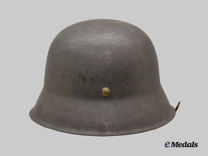 germany,_heer._an_m42_stahlhelm,_restored_single-_decal_example,_by_emaillierwerke_a._g.___m_n_c4983-_recovered