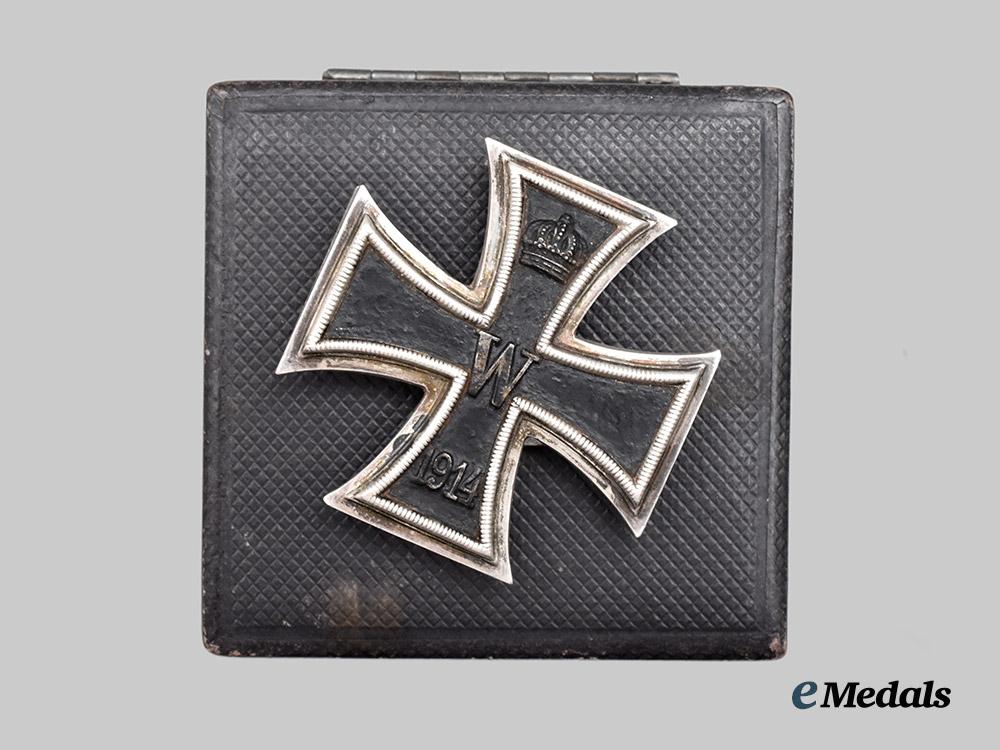 germany,_empire._an_iron_cross1914,_i._class,_with_its_presentation_case___m_n_c4998