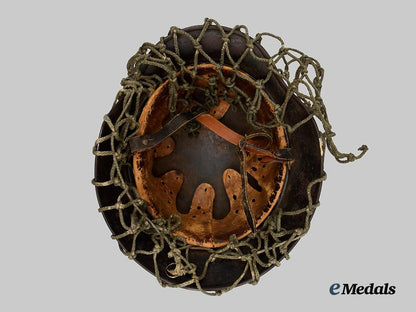 germany,_heer._an_m40_stahlhelm,_with_field-_added_camouflage_netting___m_n_c5003