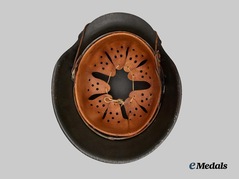 germany,_heer._an_m42_stahlhelm,_by_sächsische_emaillier-_und_stanzwerke_a._g.___m_n_c5011
