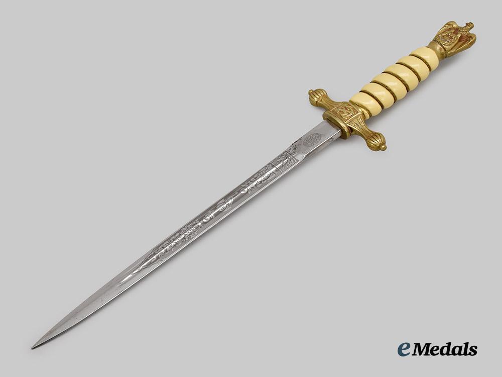 germany,_kriegsmarine._an_officer’s_dress_dagger,_by_e.&_f._hörster___m_n_c5062