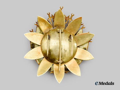 tunisia,_french_protectorate._an_extremely_rare_order_of_nichan_al-_ahd_al-_aman,_i_class_star_in_gold_and_emeralds,_c.1905___m_n_c5066
