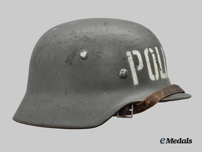 germany,_luftwaffe._an_m40_stahlhelm,_repurposed_example,_by_eisenhüttenwerke_thale_a._g.___m_n_c5096