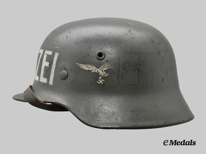 germany,_luftwaffe._an_m40_stahlhelm,_repurposed_example,_by_eisenhüttenwerke_thale_a._g.___m_n_c5097