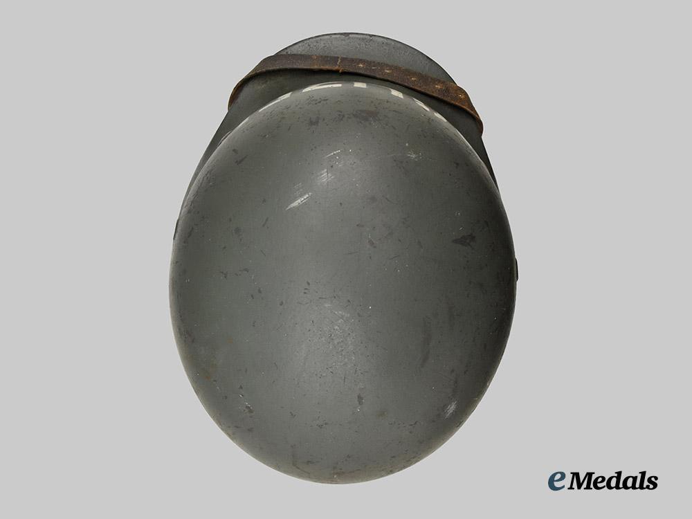 germany,_luftwaffe._an_m40_stahlhelm,_repurposed_example,_by_eisenhüttenwerke_thale_a._g.___m_n_c5100