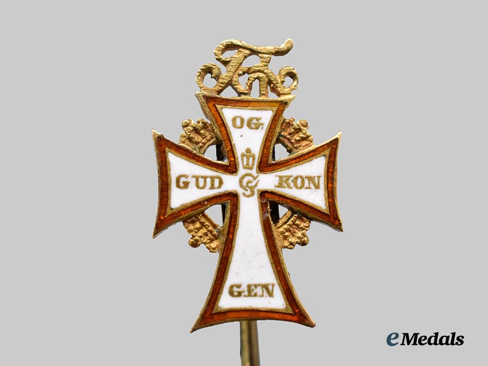 denmark,_kingdom._an_order_of_dannebrog_stickpin_in_gold,_frederick_v_i,_c.1830___m_n_c5102