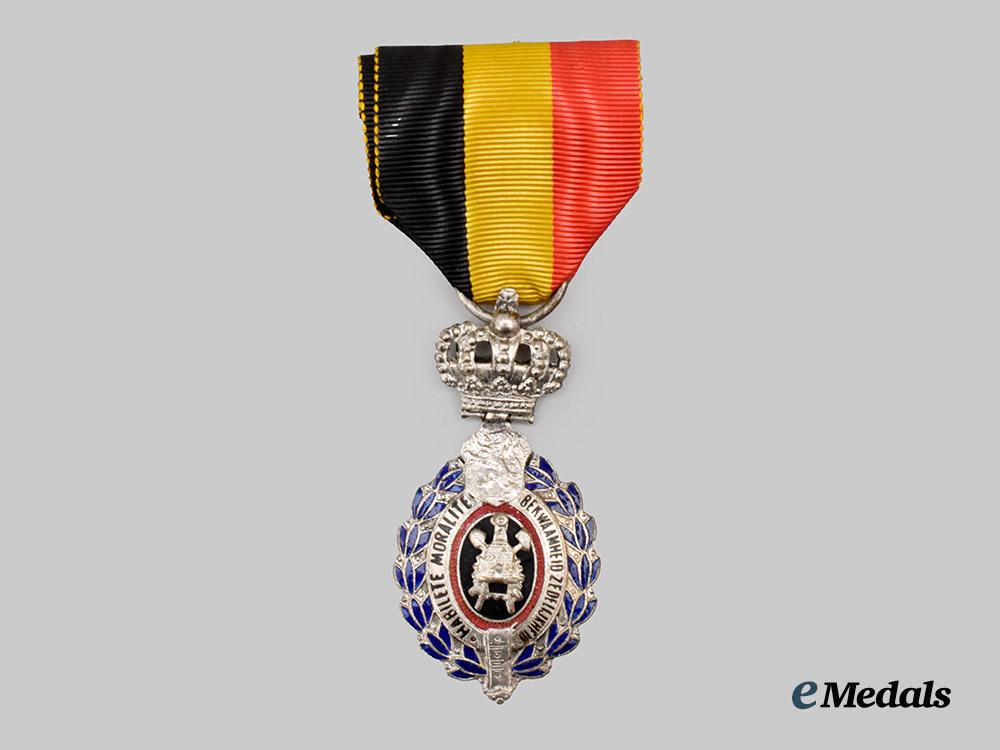 a_belgian_decoration_for_workers_and_artisans;2_nd_class___m_n_c5113