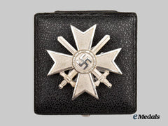 Germany, Wehrmacht. A War Merit Cross I Class with Swords and Case, by Kerbach & Oesterhelt