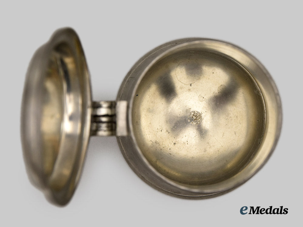 germany,_imperial._a_commemorative_stein_to_sturmführer_friedrich_neuweiler,13._s_s-_standarte,_by_kurtz&_co.___m_n_c5139