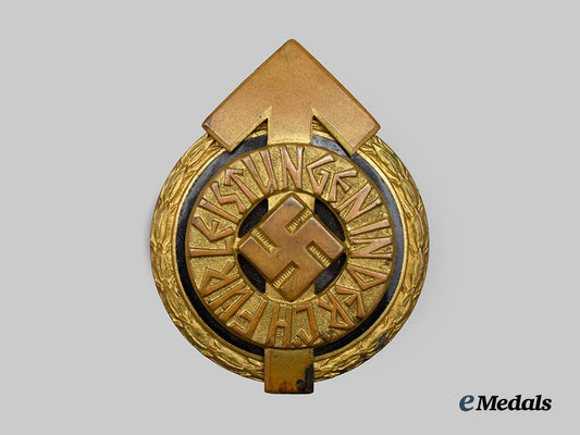 germany,_h_j._a_golden_h_j_leader’s_sports_proficiency_badge,_numbered_example,_by_gustav_brehmer_of_markneukirchen___m_n_c5166