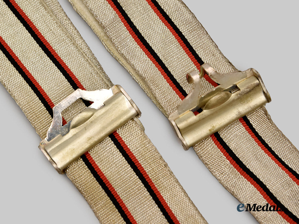 württemberg,_kingdom._a_rare_and_mint_officer’s_parade_sash,_with_case___m_n_c5188