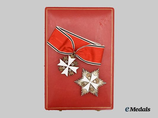 germany,_third_reich._an_order_of_the_german_eagle,_i_i_class_cross_with_breast_star_and_case,_by_gebrüder_godet___m_n_c5242