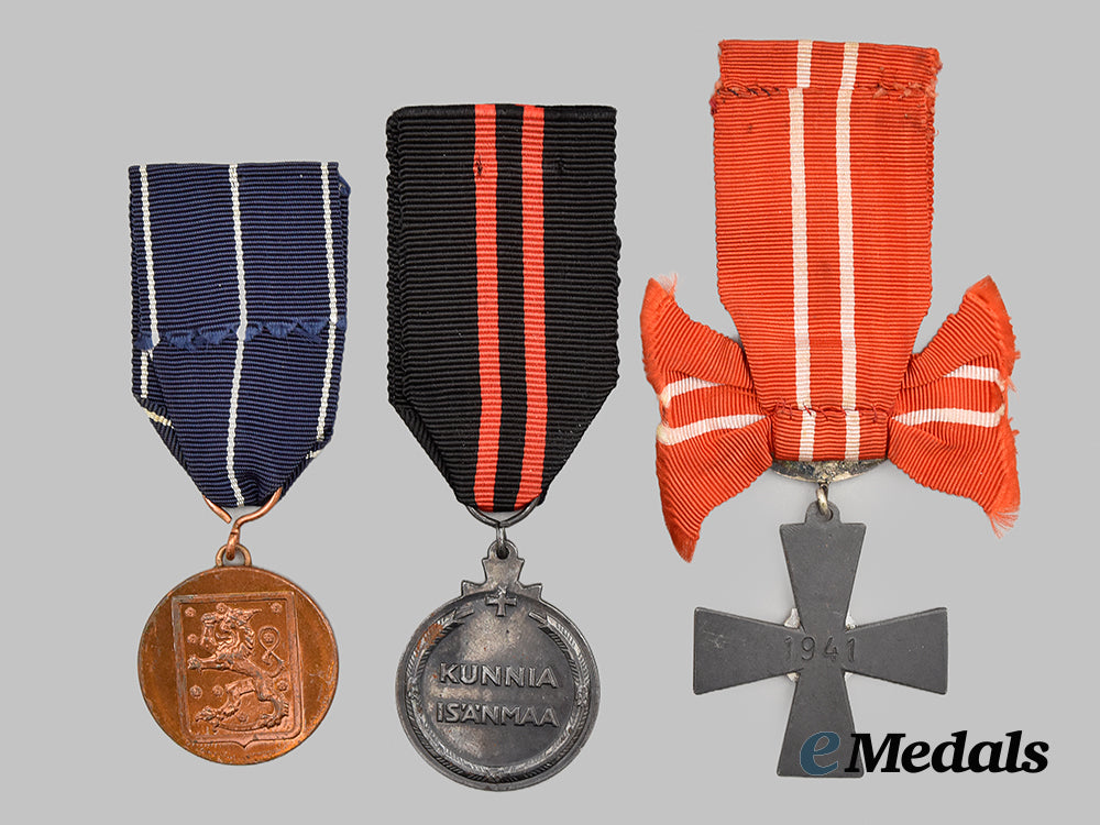 finland,_republic._a_lot_of_medals&_decorations___m_n_c5305