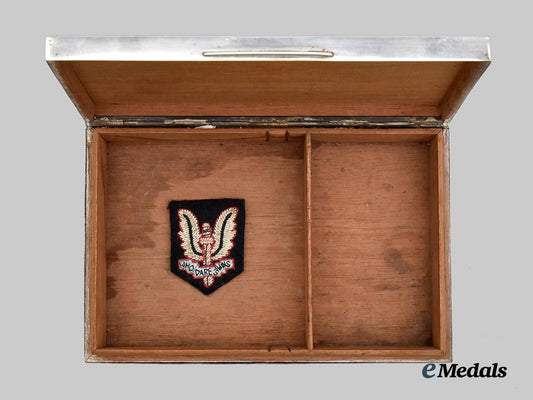 united_kingdom._a_sterling_silver_presentation_box_to_major_j._r._douglas_of_the_special_air_service_regiment(_s_a_s)___m_n_c5315