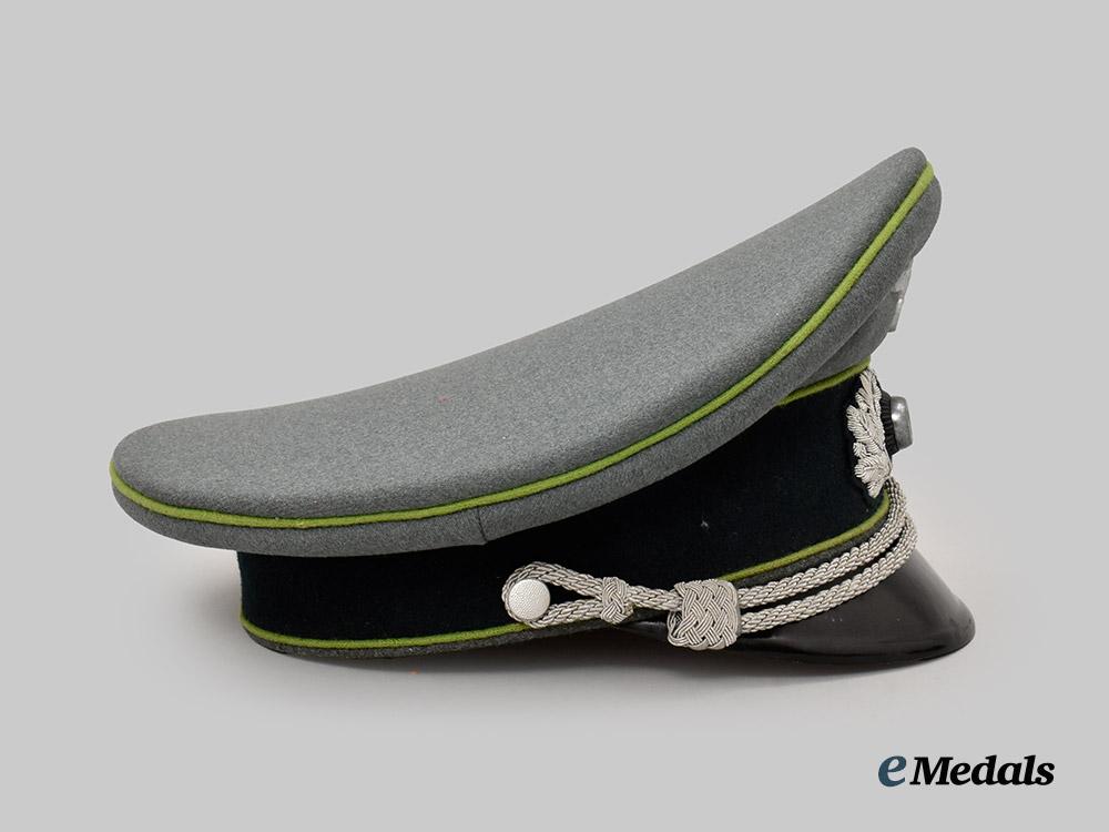germany,_heer._a_panzergrenadier_officer’s_visor_cap,_by_georg_schwerdt___m_n_c5317