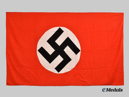 germany,_third_reich._a_large_national_flag___m_n_c5369