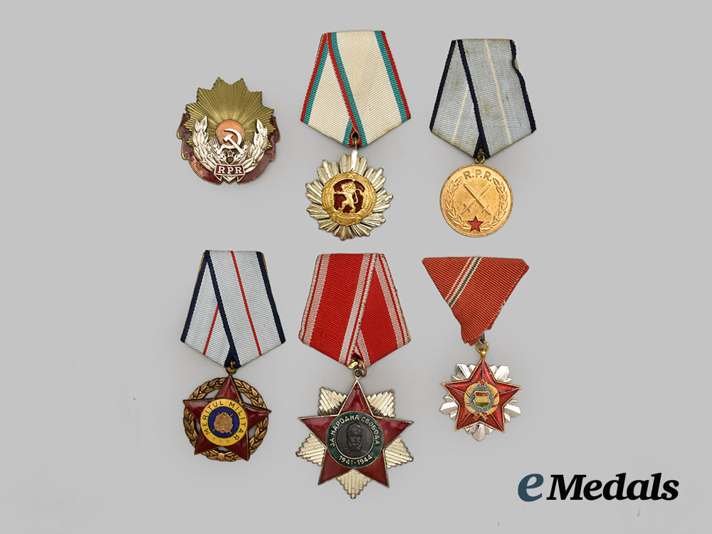 international._a_large_lot_of_medals&_awards___m_n_c5379