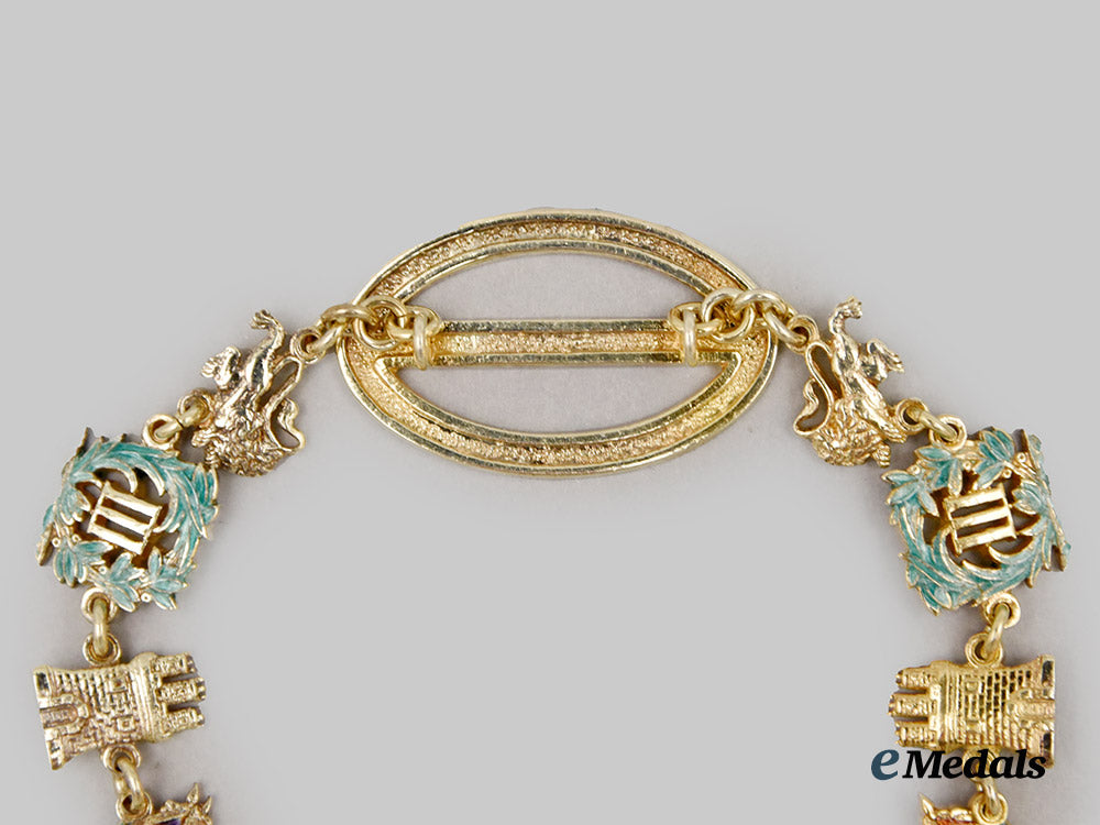 spain,_kingdom._an_order_of_carlos_i_i_i_collar,_miniature,_c.1960___m_n_c5404