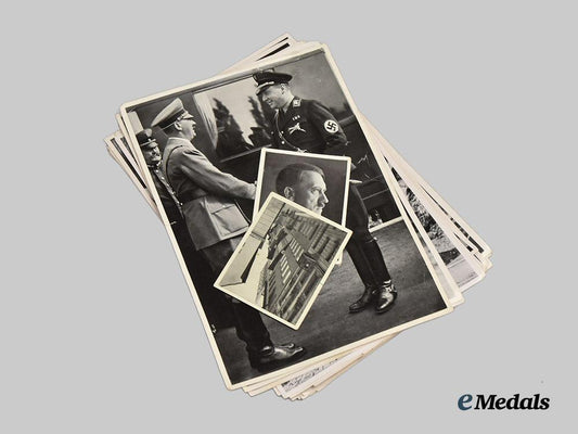 germany,_third_reich._a_mixed_lot_of_a_h_cigarette_album_photos___m_n_c5426