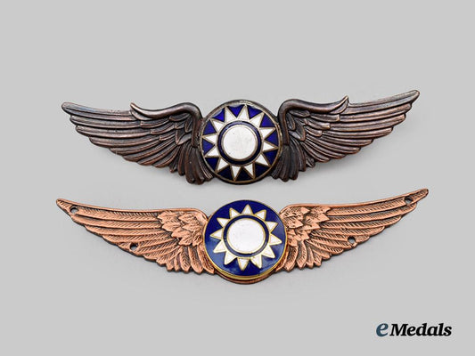 china,_republic._a_second_war_air_force_pilot_badge_and_cap_insignia___m_n_c5437