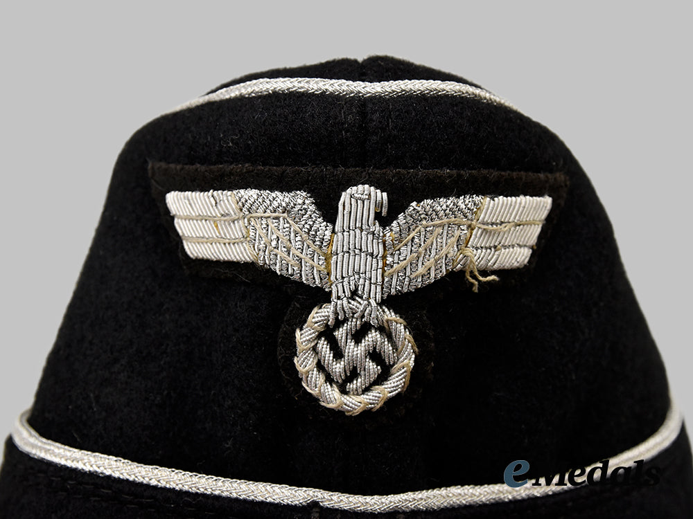 germany,_heer._a_panzer_officer’s_m38_overseas_cap,_g._a._hoffmann___m_n_c5452