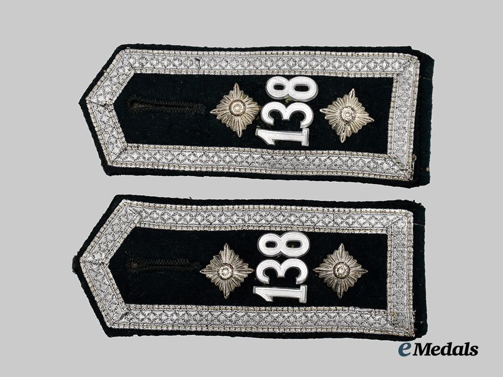 germany,_heer._a_set_of_oberfeldwebel_shoulder_straps,_first_pattern___m_n_c5504