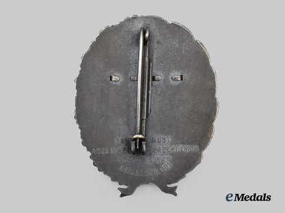 germany,_third_reich._a_schlageter_shield,_type_i_i_with_rhein/_ruhr_campaign_clasp,_by_paul_küst___m_n_c5549
