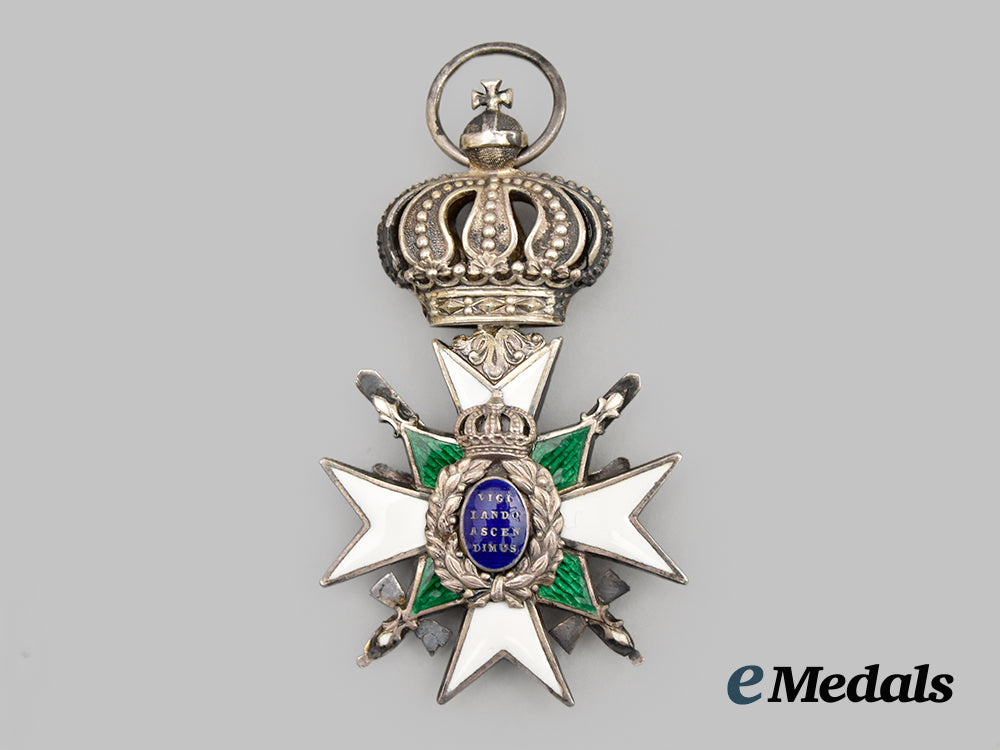 saxe-_weimar_and_eisenach,_duchy._an_order_of_the_white_falcon,_military_division,_i_i_class_knight’s_cross_with_swords___m_n_c5550-(1)