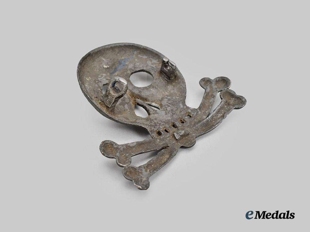 germany,_imperial._a_large_braunschweig-_style_totenkopf_headgear_emblem___m_n_c5581