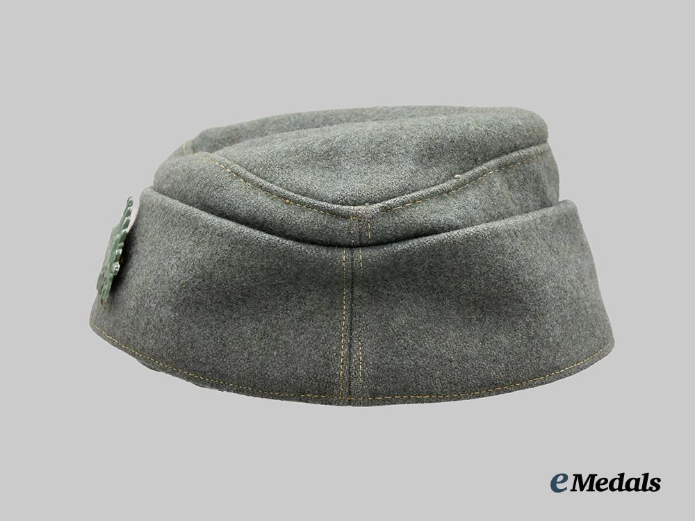 germany,_heer._an_e_m/_n_c_o’s_m43_field_cap,_postwar-_modified_by_bavaria_filmkunst___m_n_c5592