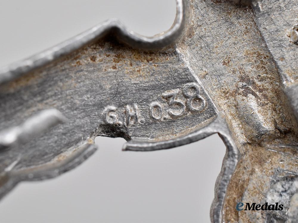 germany,_third_reich._a_mixed_lot_of_insignia___m_n_c5603