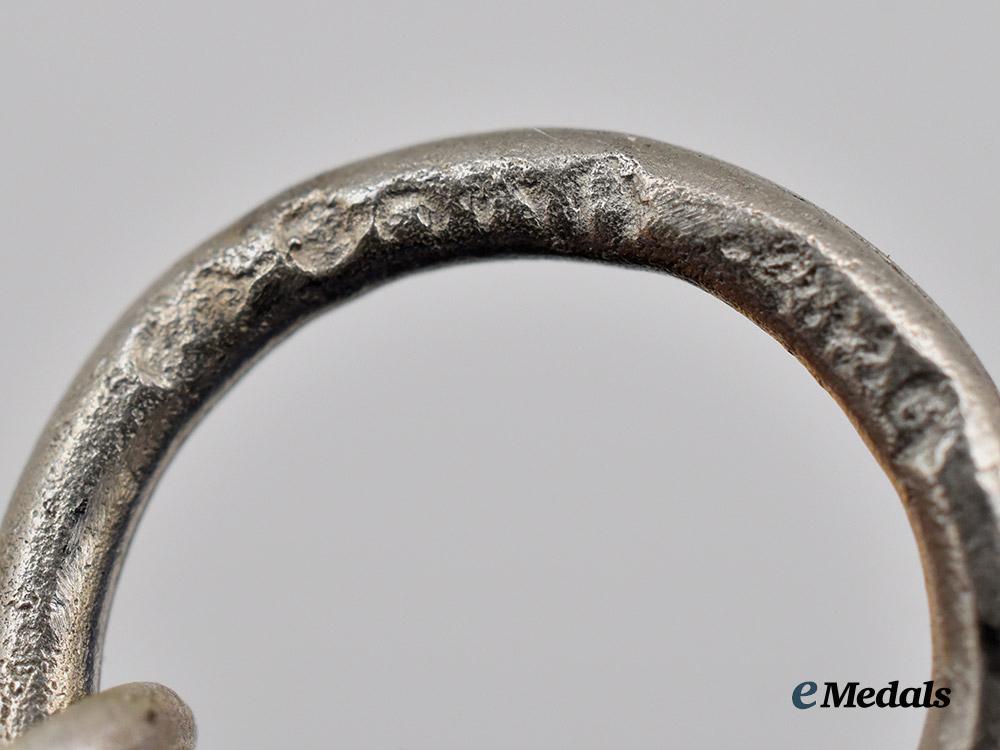 germany,_third_reich._a_mixed_lot_of_insignia___m_n_c5605