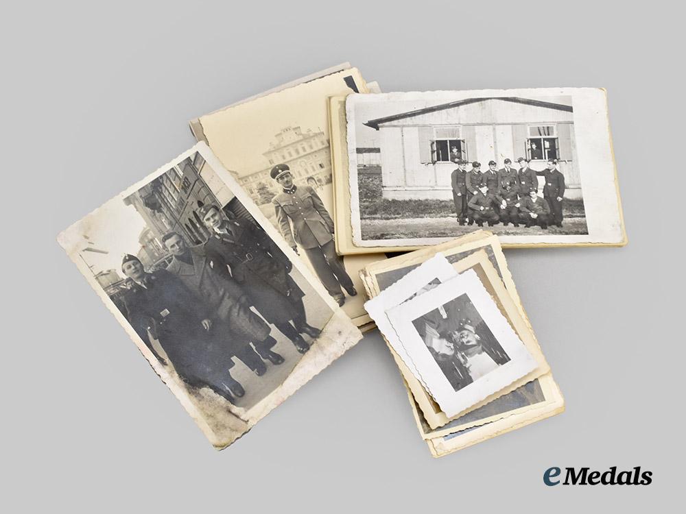 international._a_lot_of_second_war_photographs___m_n_c5637