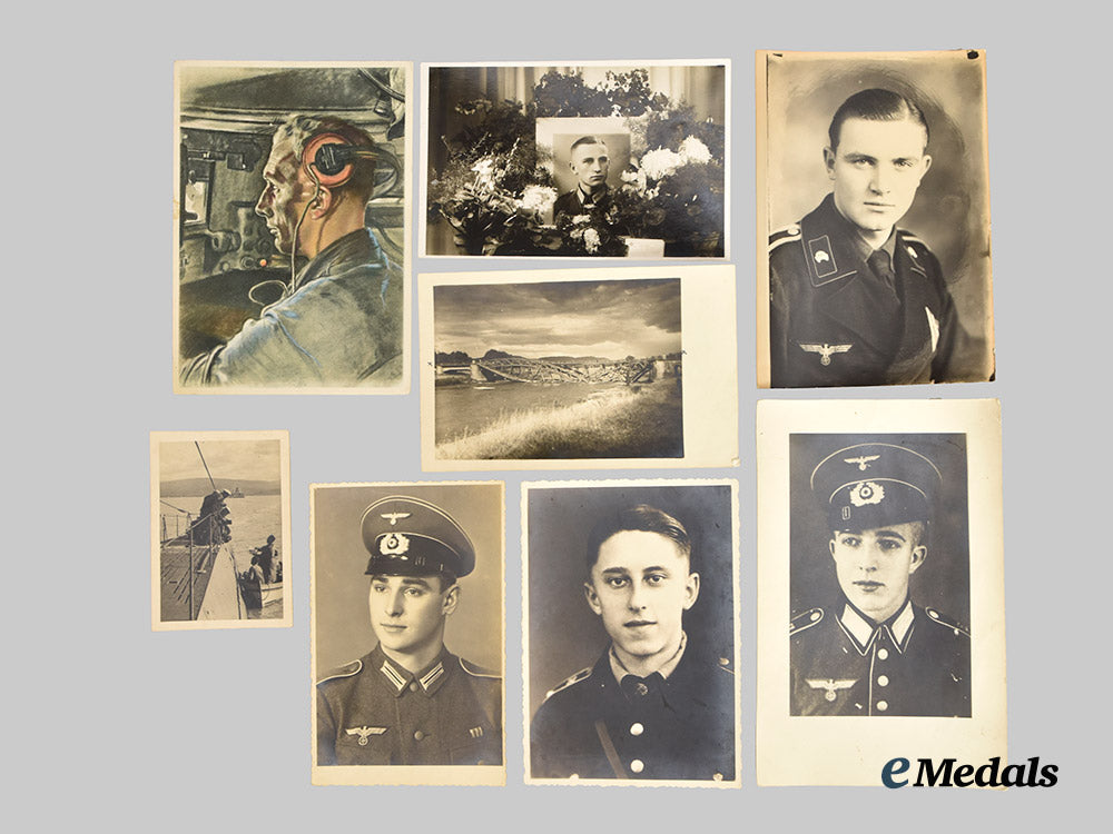 germany,_imperial._a_lot_of_twenty-_six_photographs-_studio_portraits,_group_photos,_postcards,_with_submarine_and_zeppelin_photographs.___m_n_c5638