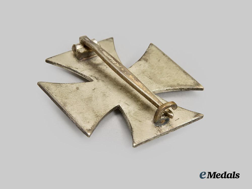 germany,_wehrmacht._a1939_iron_cross_i_class,_with_case,_by_steinhauer&_lück___m_n_c5645
