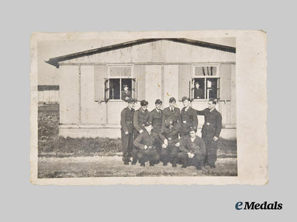 international._a_lot_of_second_war_photographs___m_n_c5652