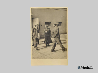 international._a_lot_of_second_war_photographs___m_n_c5660
