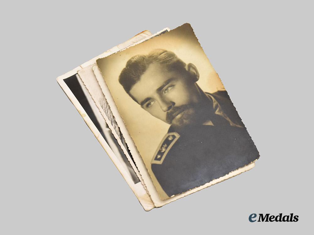 international._a_lot_of_second_war_photographs___m_n_c5669