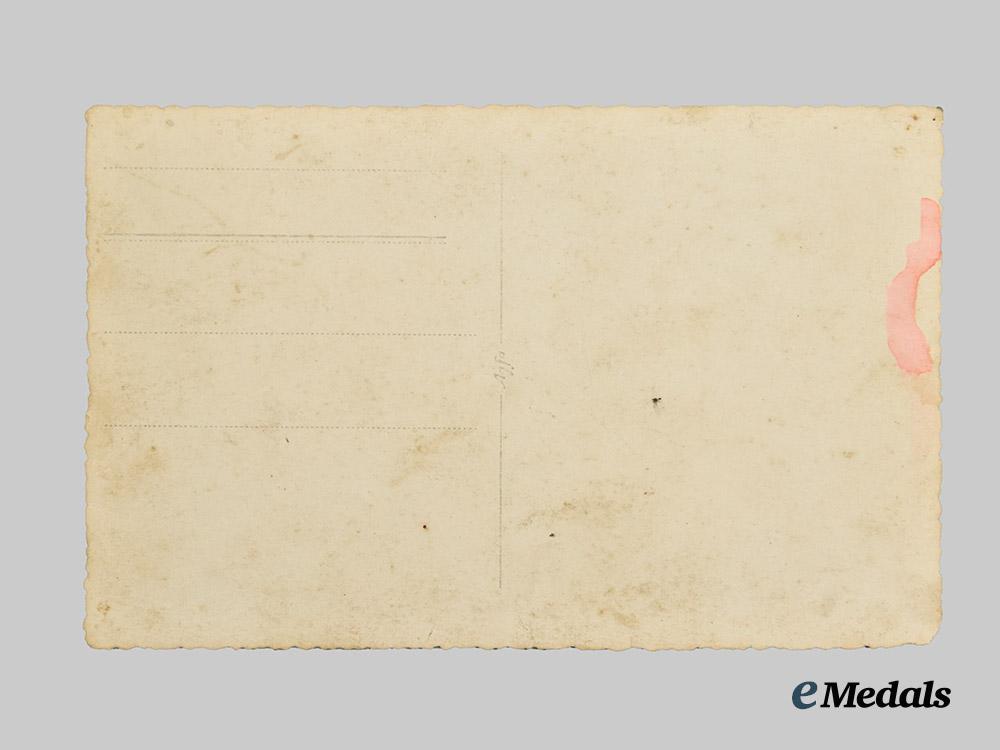 international._a_lot_of_second_war_photographs___m_n_c5677