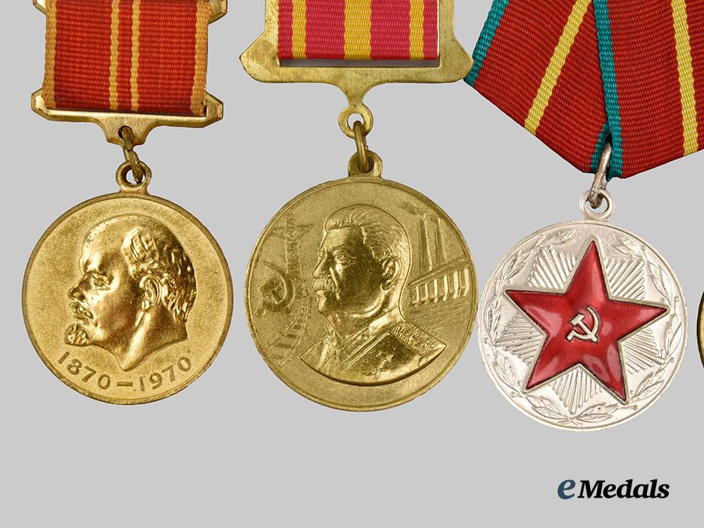 russia,_soviet_union._a_mixed_lot_of_medals___m_n_c5733