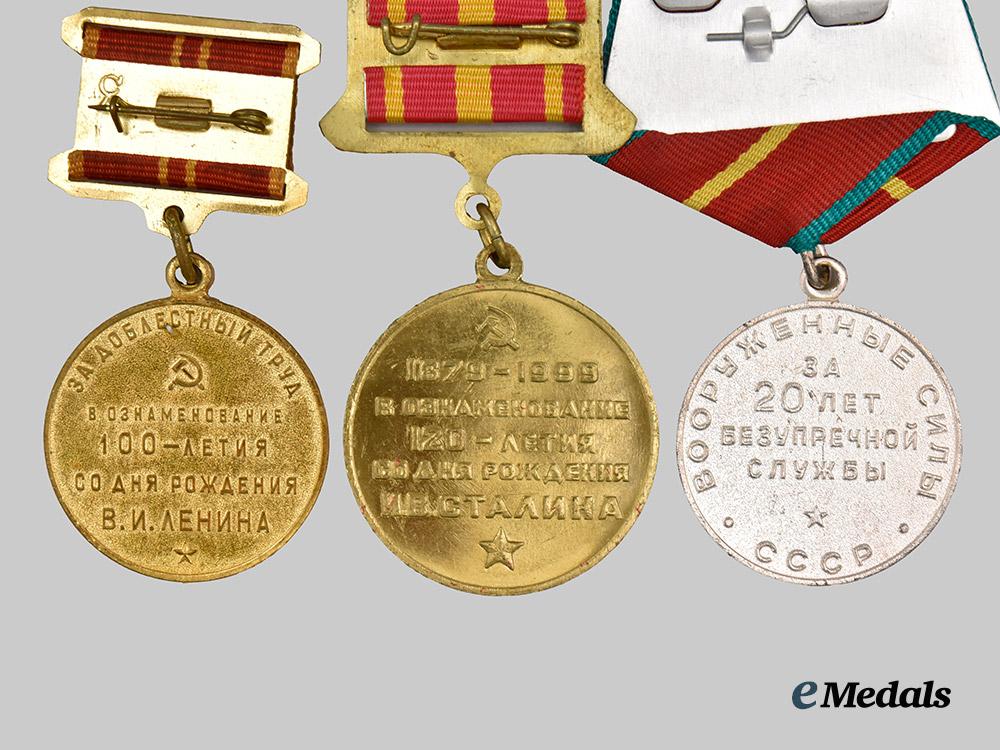 russia,_soviet_union._a_mixed_lot_of_medals___m_n_c5739